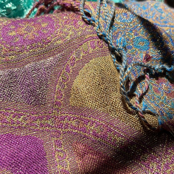 1️⃣3️⃣Lot of 13 Random Scarves-Varying Colors/Sizes/Brands/Materials/Conditions - Picture 17 of 17